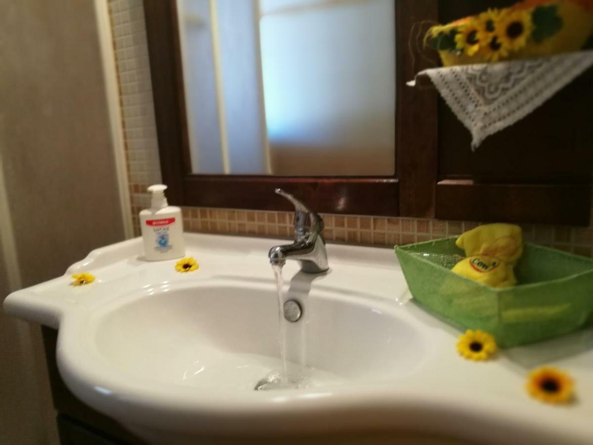 La villa dei girasoli Custonaci Esterno foto